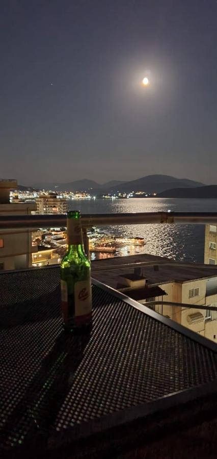 Glen'S Rooftop Sarandë Esterno foto